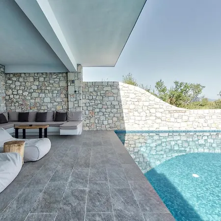 Aliv Stone & Ayos Nikolaos